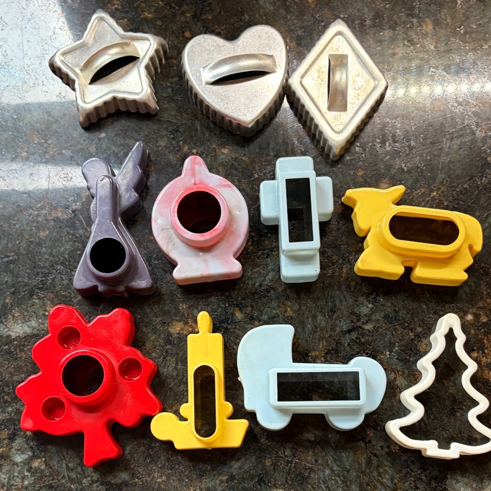 Assorted Cookie Cutter Set